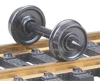 Code 110 (.110`) 28` Smooth-Back RP-25 Wheelsets pkg(12), HO, Kadee Quality Products 524