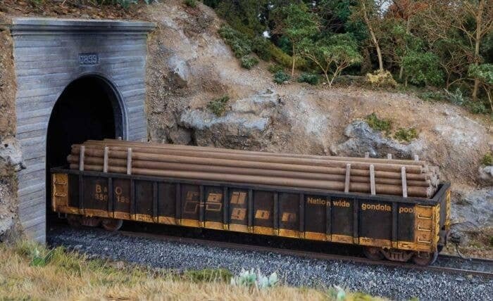 Utility Poles Load -- Kit - Fits most 50′ & larger gondolas - sold separately, HO, Walthers Cornerstone 4174