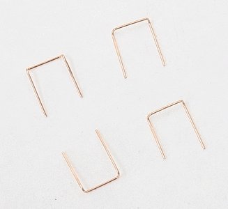 Formed Wire Grab Irons -- 18′ Drop Type pkg(100), HO, Tichy Train Group 3015