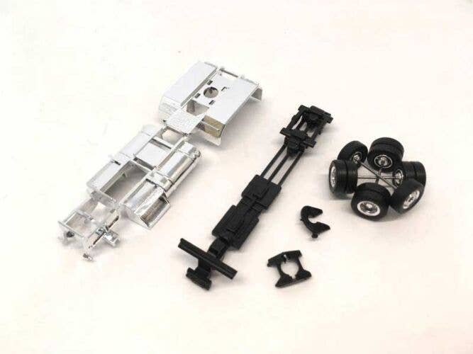 Kenworth-Peterbilt-GMC Chassis - Kit -- Chrome, HO, Herpa Models 5486