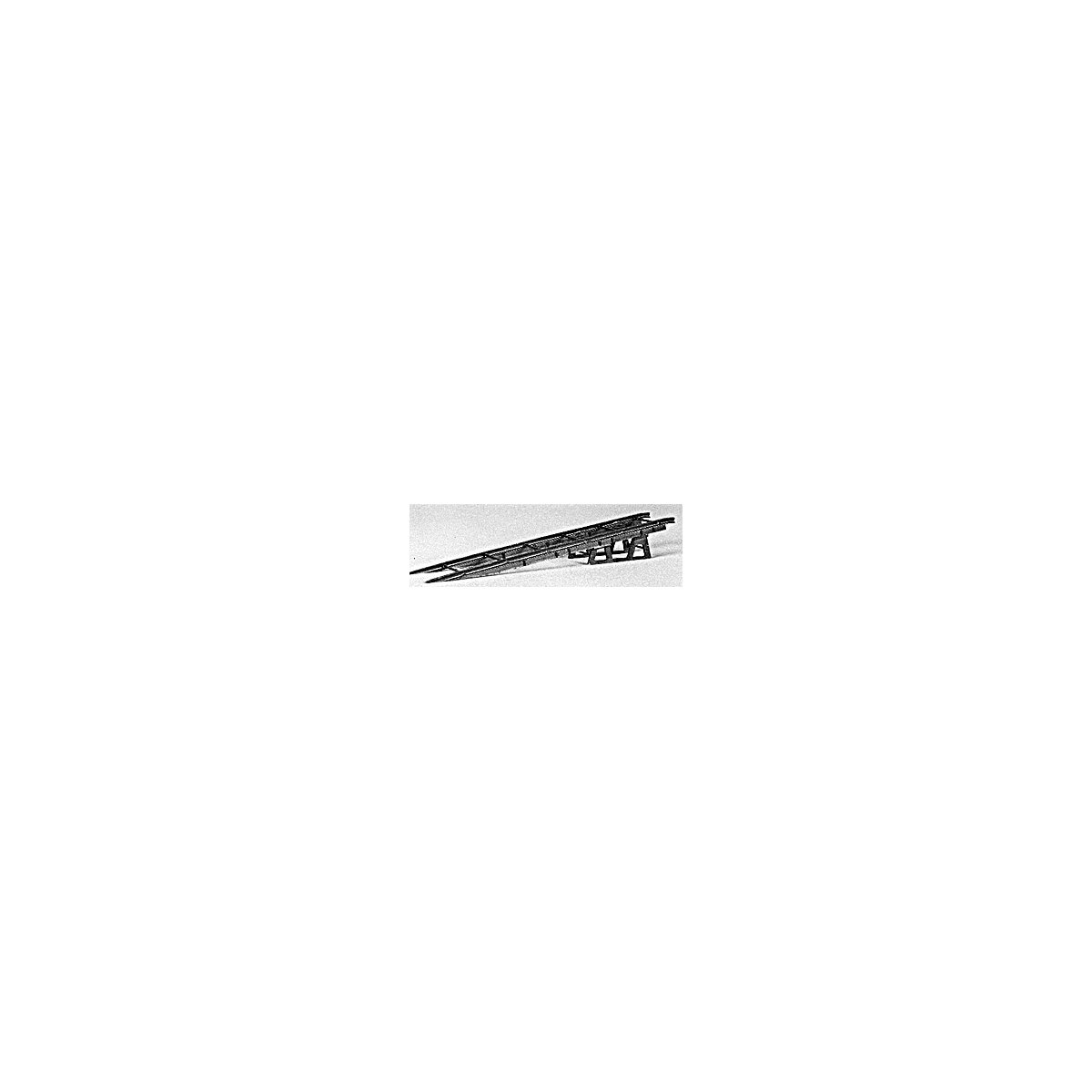 Equipment Loading Ramp for Flatcars - Kit, HO, Custom Finishing 7016
