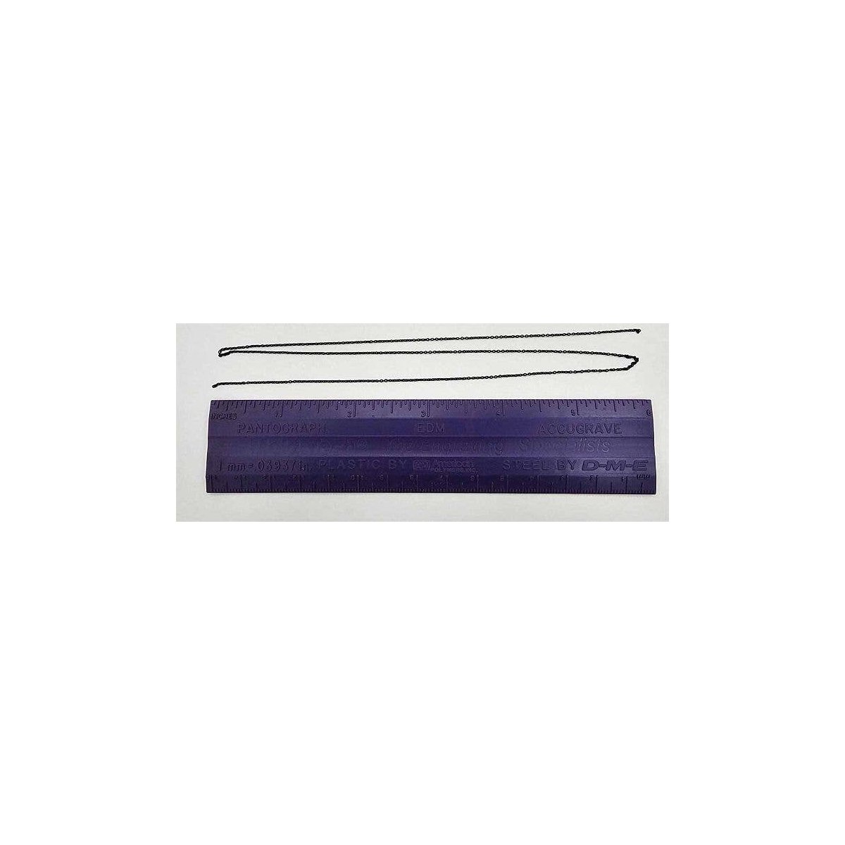 Blackened Brass Chain -- 40 Links Per Inch, 18′ 45.7cm Length, All Scales, Tichy Train Group 8334