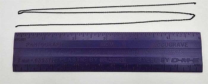 Blackened Brass Chain -- 40 Links Per Inch, 18′ 45.7cm Length, All Scales, Tichy Train Group 8334