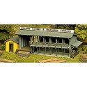 Lumber Yard & Office - Kit -- 3-3/4 x 8-1/2′ 9.5 x 21.3cm, HO, Atlas Model Railroad Co. 750