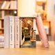 Sakura Densya Tram Book Nook Shelf Insert - Kit -- 3D Puzzle, All Scales, Robotime TGB01