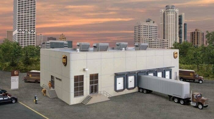 UPS(R) Hub with Customer Center -- Kit - 17-13/16 x 9-1/4 x 5-1/4′ 45.2 x 23.4 x 13.3cm, HO, Walthers Cornerstone 4110