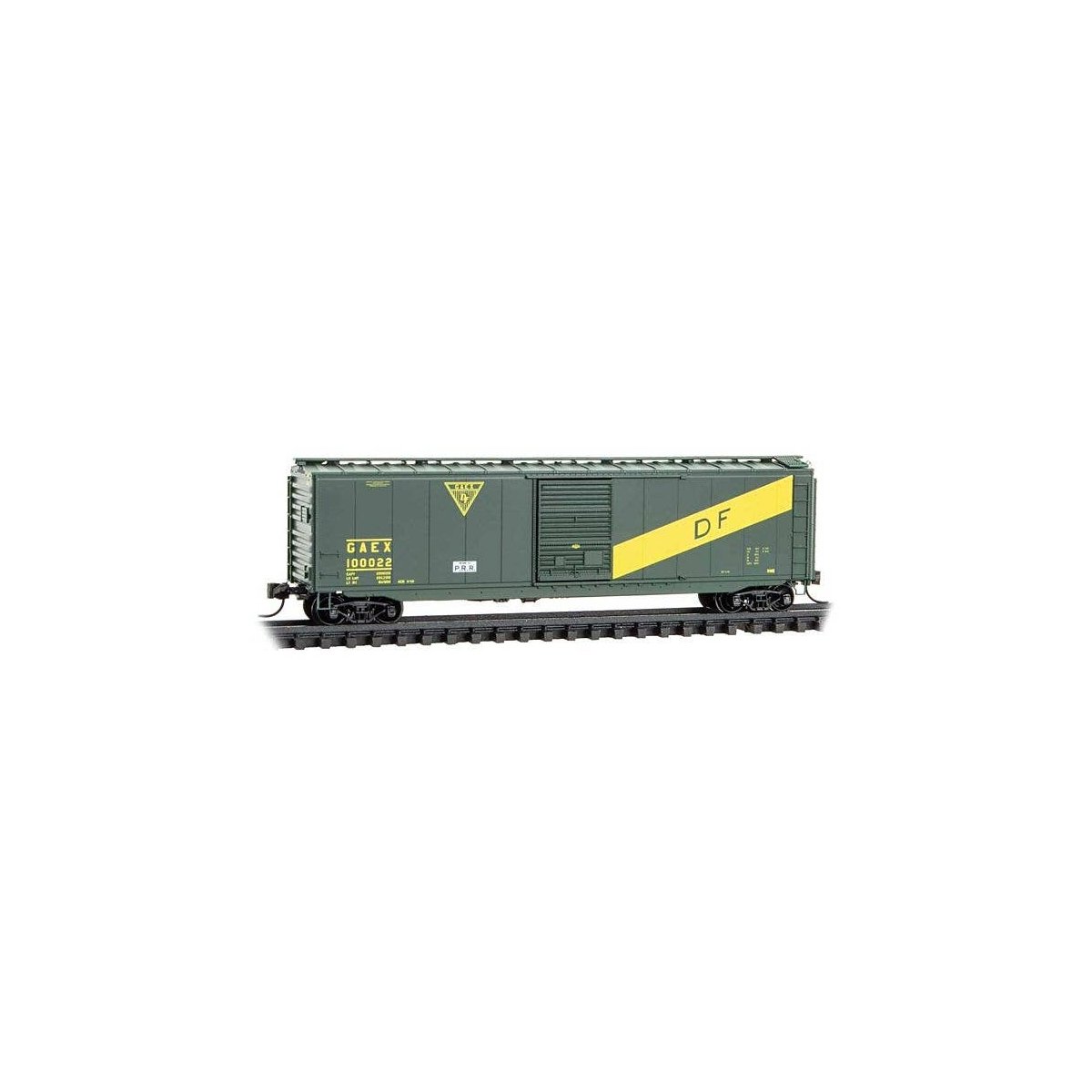 50′ Single-Door Boxcar - Ready to Run -- General American-Evans Corporation 100022 (green, ye, N, Micro Trains Line 3100590