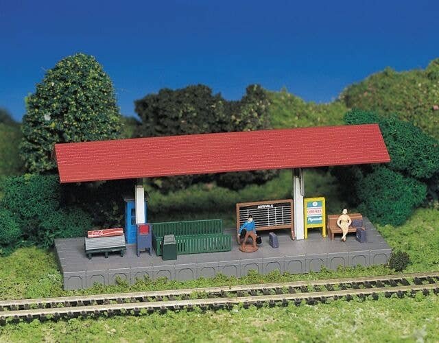Plasticville Classic Kit - Station Platform -- 2-1/8 x 7′ 5.5 x 18cm, HO, Bachmann Industries 45194