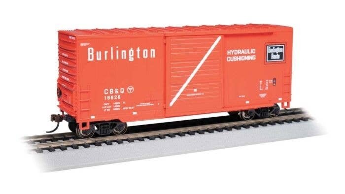 40′ Steel Hi-Cube, Sliding-Door Boxcar - Ready-to-Run -- Chicago, Burlington & Quincy 19826 , HO, Bachmann Industries 18206