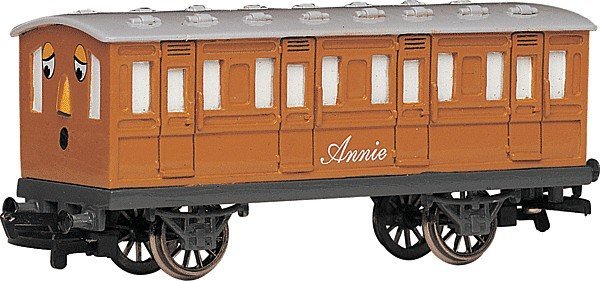 Thomas & Friends(TM) Accesories -- Annie the Coach Car, HO, Bachmann Industries 76044