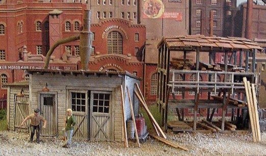 Crown Crate Company -- Kit - 5 x 8′ 12.7 x 20.3cm, HO, Bar Mills LLC 422