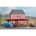 Bus Station -- Laser-Cut Kit - 7-1/2 x 2-1/8 x 2-1/16′ 19 x 5.4 x 5.3cm, HO, Busch Gmbh & Co Kg 1377