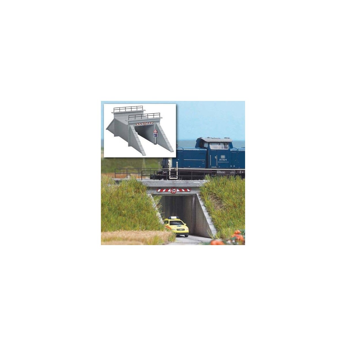 Underpass -- 5-1/4 x 1-7/16 x 1-1/2′ 134 x 37 x 38mm, N, Busch Gmbh & Co Kg 8150