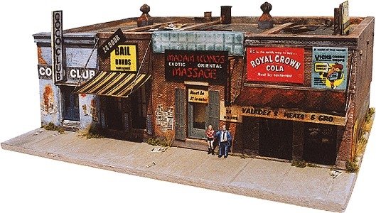 Addams Avenue - Part Two -- Kit - 10 x 5′ 25.4 x 12.7cm, HO, Downtown Deco 1002