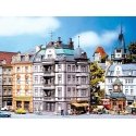 Goethestrasse 88 Town End House -- 6-1/2 x 5 x 10-3/4′ 16.4 x 14.8 x 27cm, HO, Faller Gmbh 130918