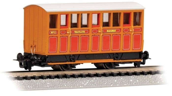 Talyllyn Carriage Passenger Car - Ready to Run -- Car 2 (wood), HOn30, Bachmann Industries 77503