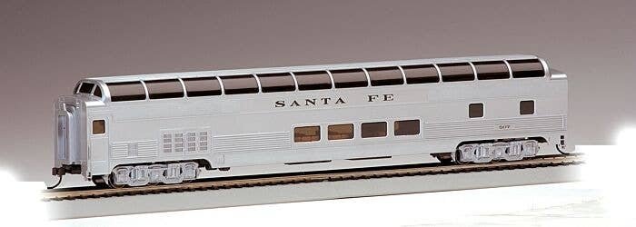 Budd 85′ Full-Length Dome with Lights - Ready-to-Run - Silver Series(R) -- Santa Fe (silver), HO, Bachmann Industries 13002