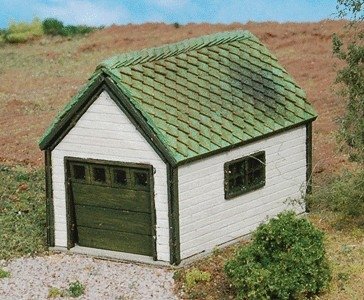 1-Car Garage (Laser-Cut Wood Kit) -- 1-1/2 x 2 x 1-1/4′, N, GCLaser 247