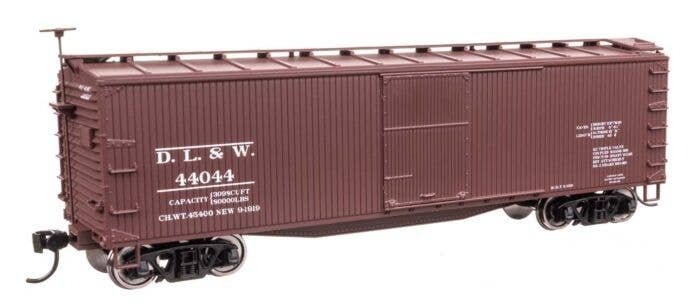 40′ Double Sheathed Wood Boxcar - Ready to Run -- Delaware, Lackawanna & Western 44044, HO, WalthersMainline 40175