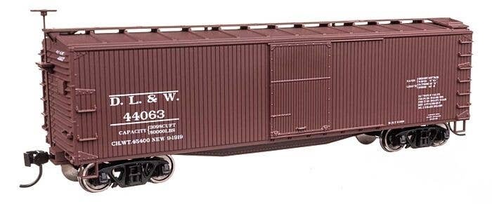 40′ Double Sheathed Wood Boxcar - Ready to Run -- Delaware, Lackawanna & Western 44063, HO, WalthersMainline 40176