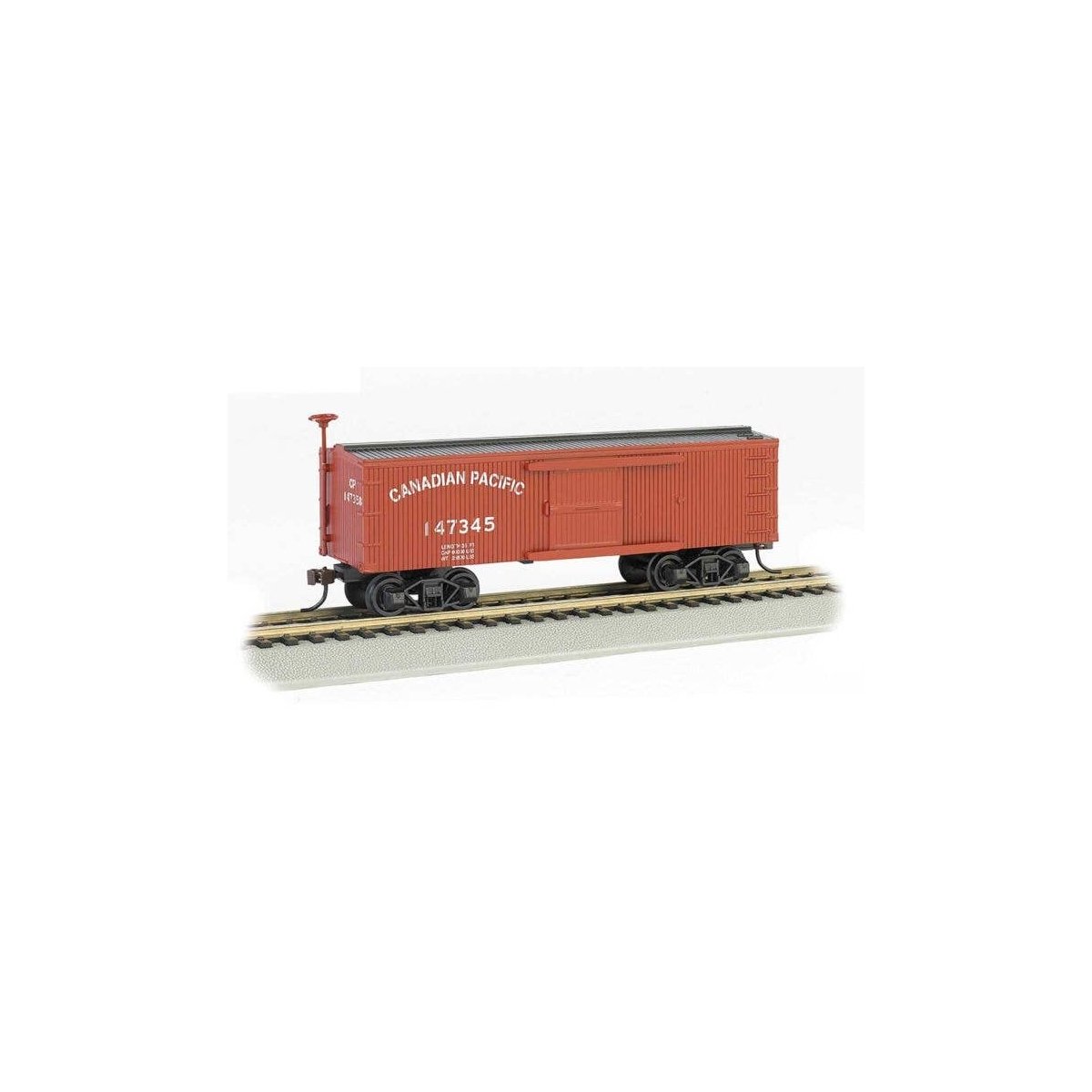 34′ Wood Old-Time Boxcar - Ready to Run - Silver Series(R) -- Canadian Pacific 147345 (Boxca, HO, Bachmann Industries 72313