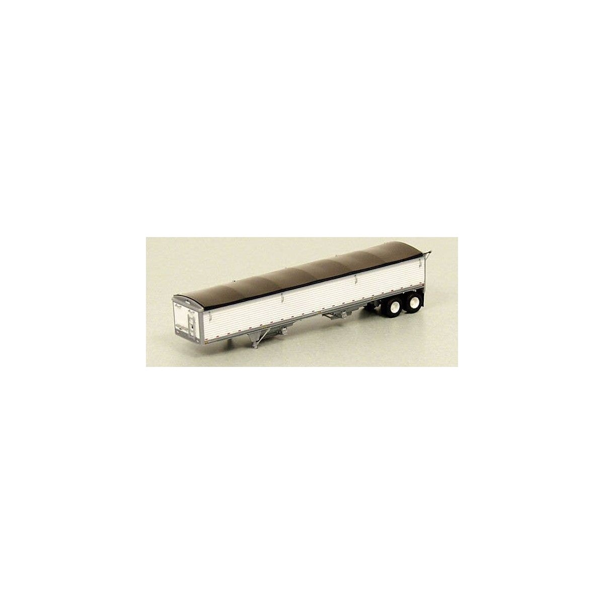 Wilson 43′ Pacesetter Grain Trailer - Kit -- Black Tarp & White Painted Panels, HO, Lonestar Models 6001