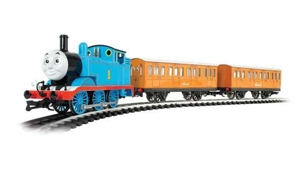 Thomas the Tank Engine with Annie & Clarabel - Standard DC -- Thomas, 2 Cars, Track Oval, Pow, G, Bachmann Industries 90089