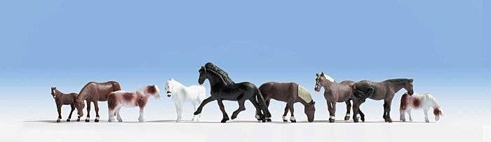Majestic Horses pkg(9), HO, Walthers SceneMaster 6074