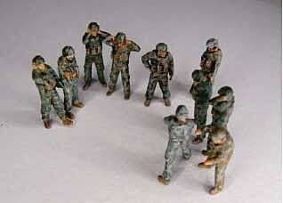 Modern US Gun Crew Firing -- Unpainted Resin Castings pkg(10), HO, Trident Miniatures 96751