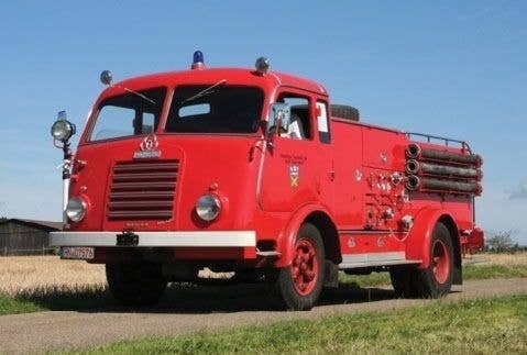 Sudwerke/Metz LF20 Fire Truck - Resin Kit -- Red, HO, Trident Miniatures 87203