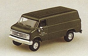 Military - United States Army (Modern) - Light Trucks -- Chevrolet Cargo Van (green, white ′U, HO, Trident Miniatures 90083