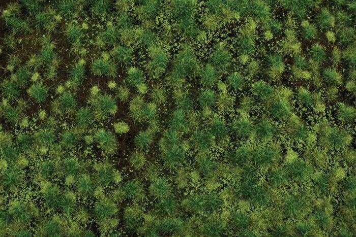 Tufted Grass Sheet/Mat - SceneScapes(R) -- Medium Green 3/16′ .5cm Tall Fibers, 11-, All Scales, Bachmann Industries 32922