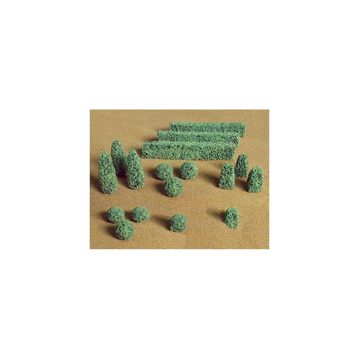 Boxwood Plants -- pkg(15), O, JTT Miniature Tree 95585