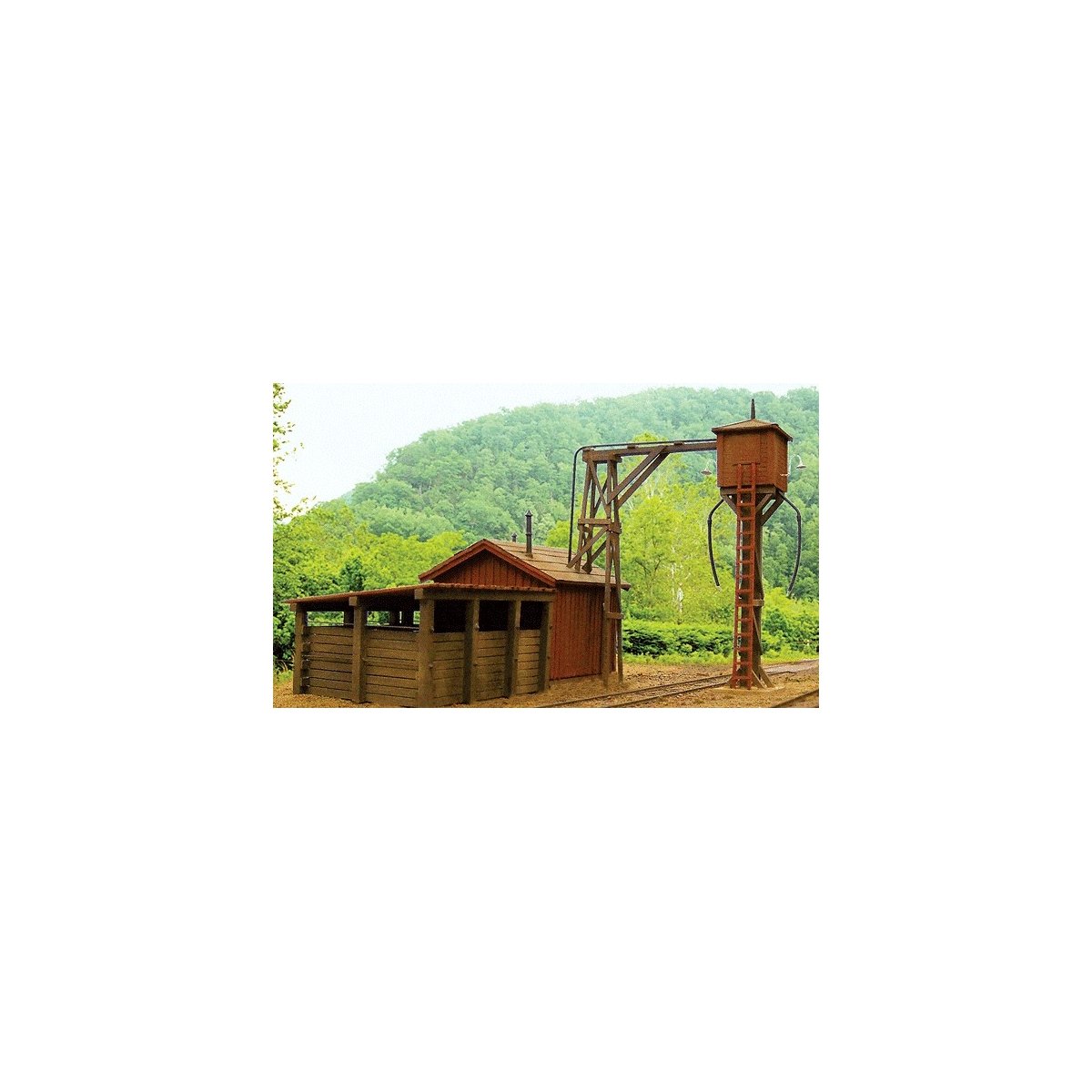 McCabe Sand House & Tower -- Kit - 2-5/16 x 5-1/8′ 5.9 x 13cm, HO, B.T.S. 27495