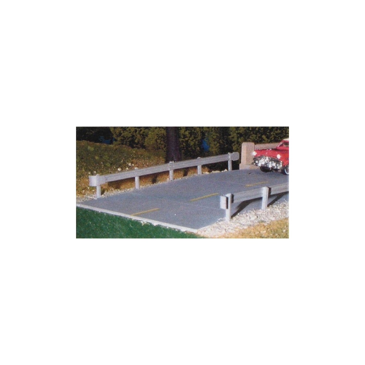Highway Guardrail -- 18′ 45.7cm Total, HO, Pikestuff 12
