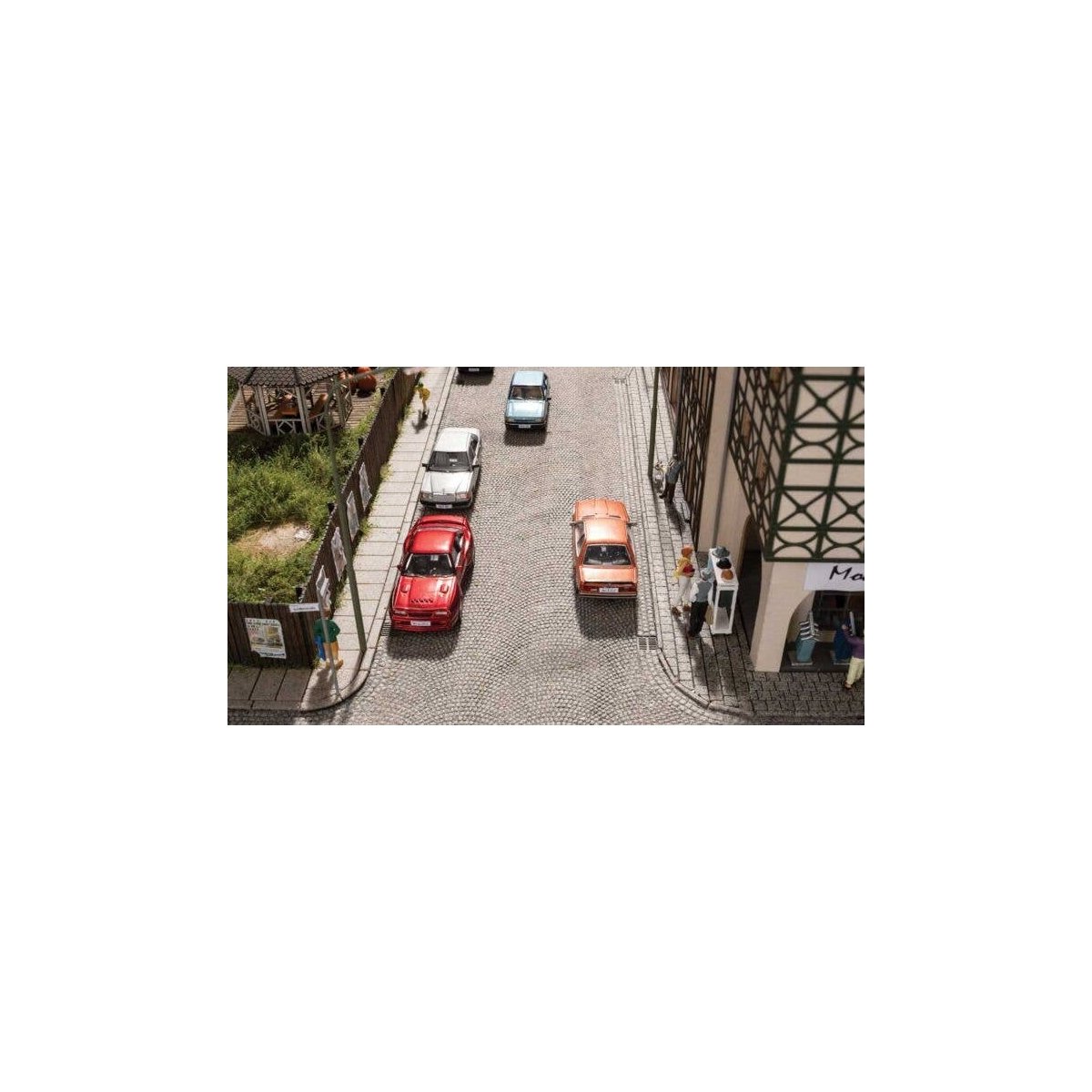 Concrete Slab Sidewalks -- Cut to Fit - 7.5 x 50cm Total, HO, Noch Gmbh & Co 60340