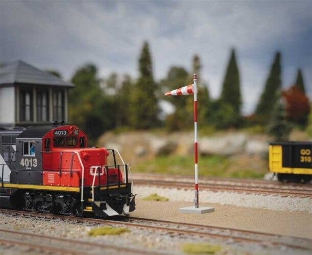 Windsocks -- Kit pkg(6), HO, Walthers SceneMaster 4173