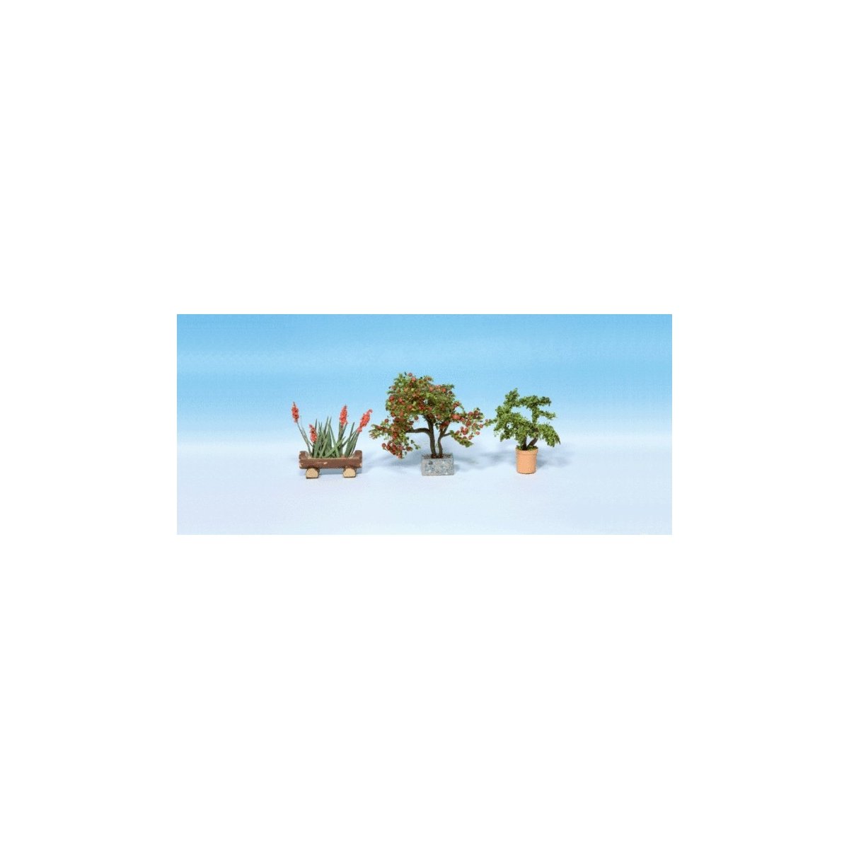 3 Ornamental Plants in Flower Pots -- Set 4, HO, Noch Gmbh & Co 14020