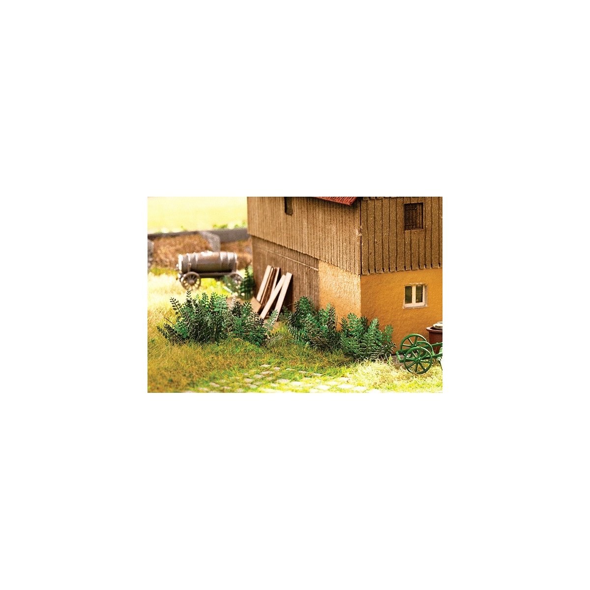 Stinging Nettle - Laser-Cut Minis(R) -- Makes 10 Plants, HO, Noch Gmbh & Co 14138