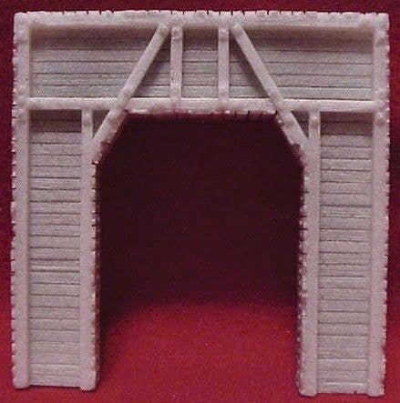 Tunnel Portal - Single Track -- Timber 4-1/4 x 4′ 11 x 10.5cm, HO, Pre-Size Model Specialities 101