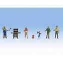 Grilling -- 5 People, Dog and Grill, HO, Noch Gmbh & Co 15593