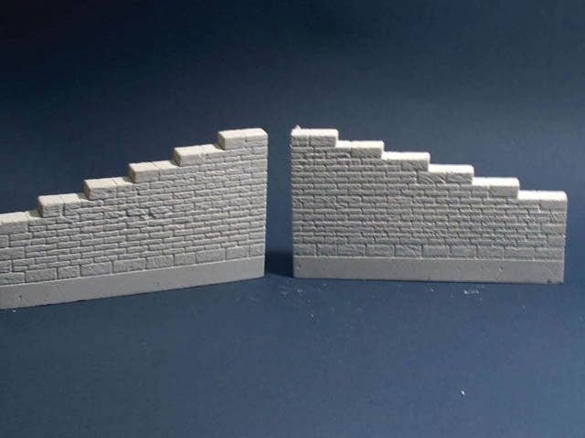 Wing Walls -- Cut Stone 1 Pair, O, Monroe Models 951