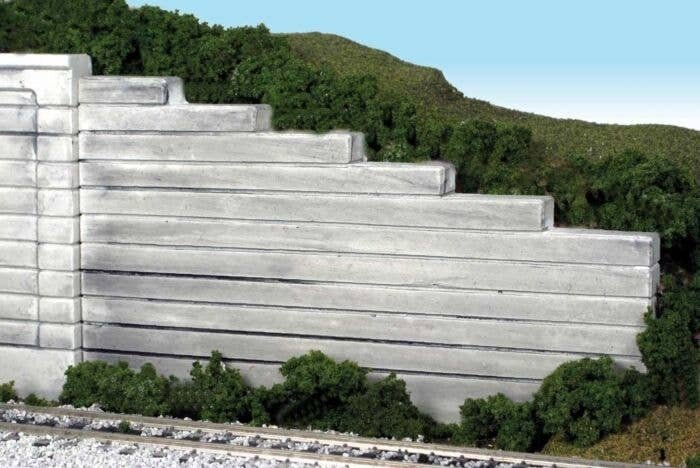 Bridge Abutment Wing Walls -- Poured Concrete pkg(2), HO, Monroe Models 115