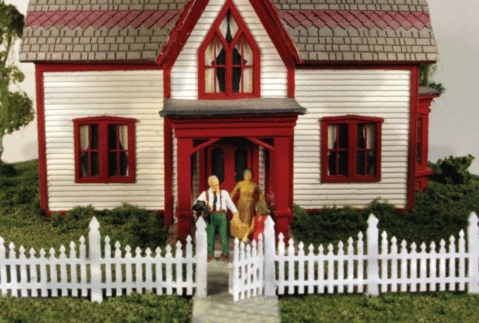 Ornate Picket Fence -- Total Scale 336′ 102m, N, Monroe Models 9308