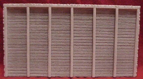 Retaining Wall -- Timber 6-1/4 x 3-1/2′ 15.5 x 8.5cm, HO, Pre-Size Model Specialities 110