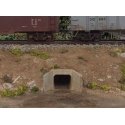 Concrete Culverts pkg(4) -- Kit - 1-1/2 x 1/2 x 13/16′ 3.8 x 1.2 x 2cm, HO, Walthers Cornerstone 4558