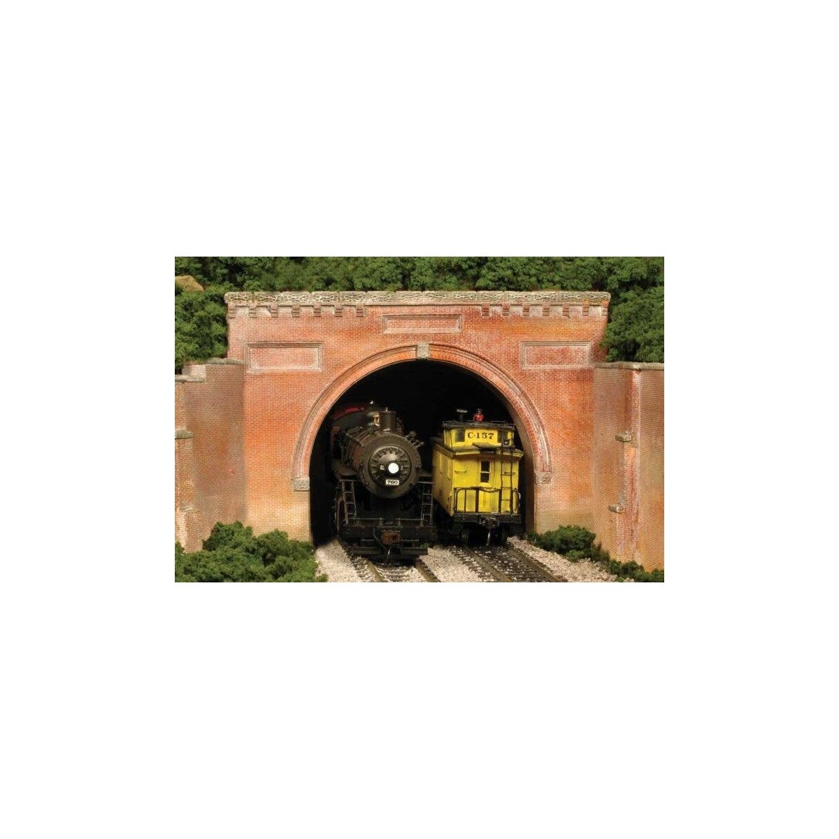 Double-Track Tunnel Portal -- Baltimore & Ohio-Style, HO, Monroe Models 151