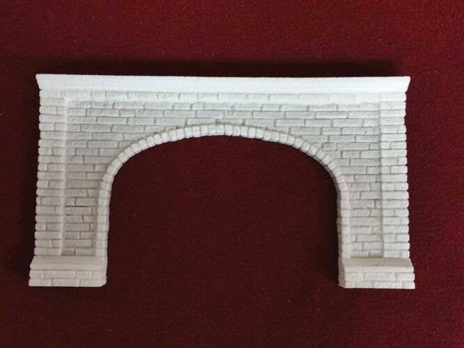 Extra-Wide Cut Stone Double Tunnel Portal -- Overall: 8-3/4 x 4-7/8′, Opening: 5-1/2 x, HO, Pre-Size Model Specialities 157