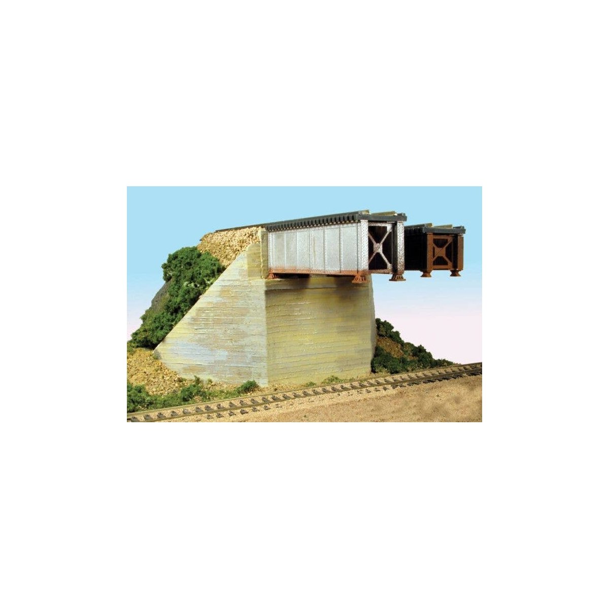 Bridge Abutment -- Wide pkg(2), HO, Monroe Models 138