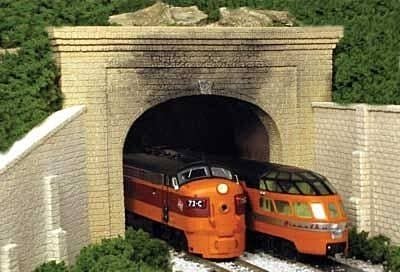 Double-Track Tunnel Portal -- Cut Stone, HO, Monroe Models 111